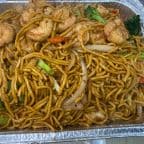 Best Shrimp Lo Mein 虾捞面(午) in Lansing, IL